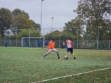 Training S.K.N.W.K. 2 en 3 van zaterdag 19 oktober 2024 (67/135)